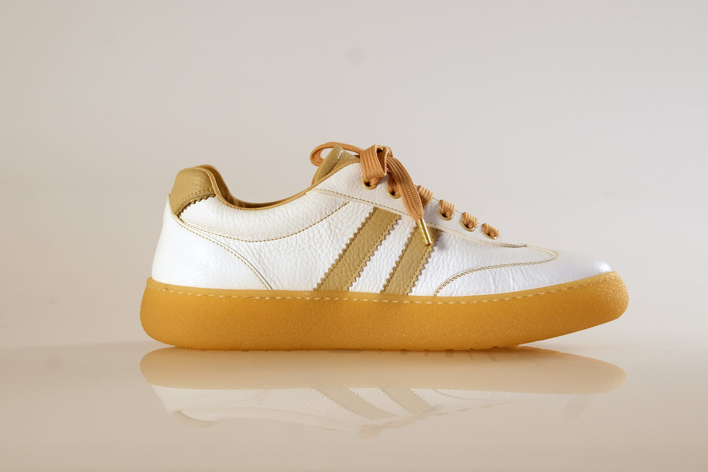Modello G001 - Bianco
